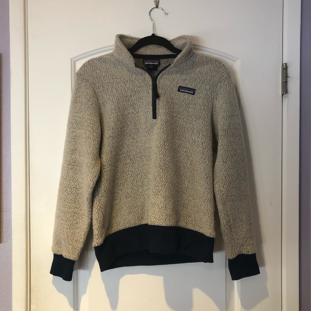Cozy Patagonia Sweater in Excellent Condition! 💝